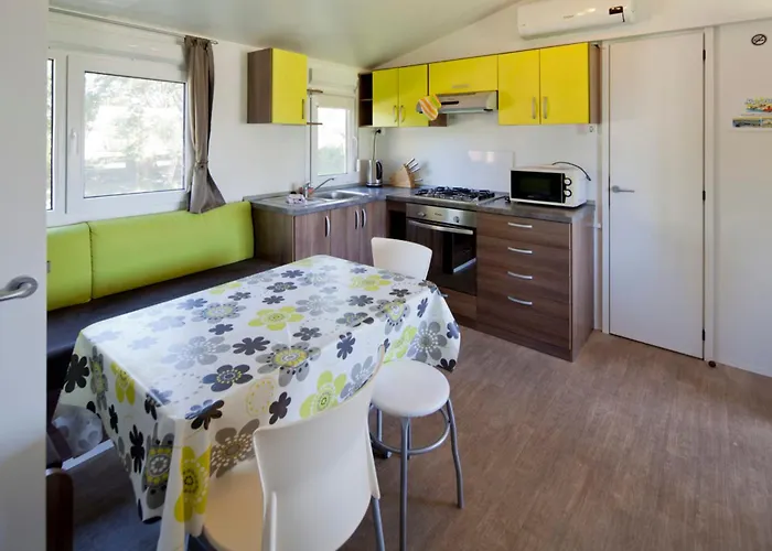 캠프장 Mara - Mara 립토브스키트로노벡