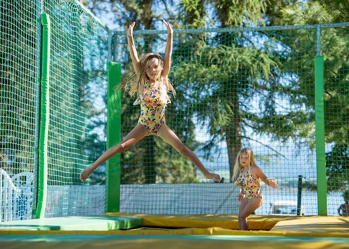 Mara - Mara 립토브스키트로노벡