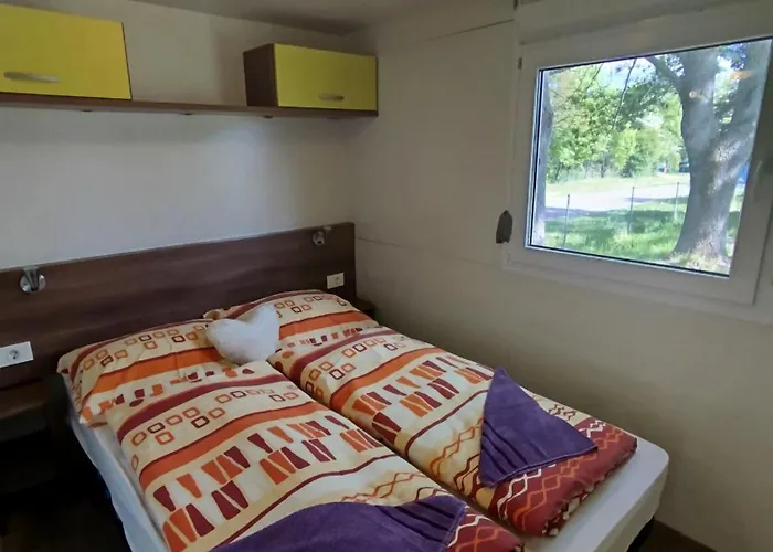 Mara - Mara 캠프장 립토브스키트로노벡